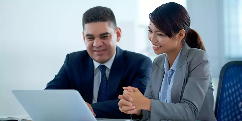 Why Partner with the Best TN Visa Consultants for Canadian Applicants for Vietnam?